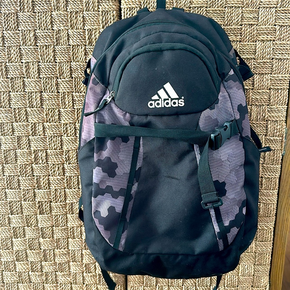 Adidas Youth baseball bag EUC